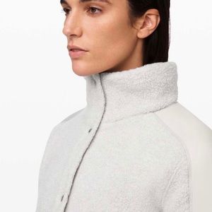 Lululemon Go Cozy jacket grey